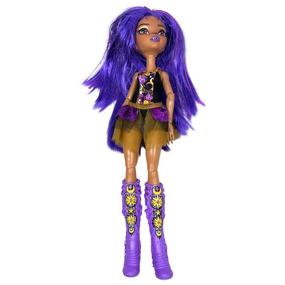 Mattel Monster High Skulltimate Secrets Clawdeen Locker Doll and Accessories - Picture 2 of 10
